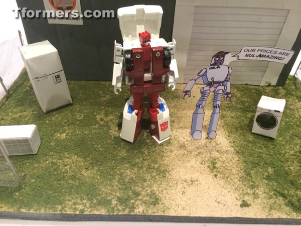 BotCon 2014 Transformers Art Show  (27 of 185)